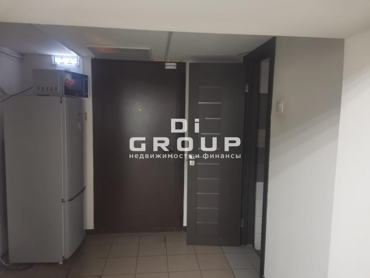 Продажа / Коммерческая / Office, Казань, проспект Ибрагимова, 29 500 000 Предлагается помещение в активной локации части города. Характеристики: — 1 этаж; — витражное остекление; — большой... - 4