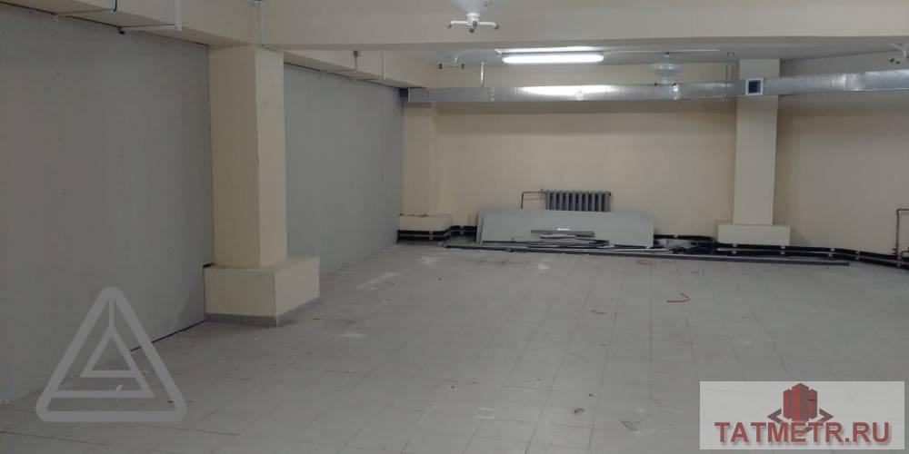 Аренда / Коммерческая / Warehouse, Казань, улица Космонавтов, 31 000 Сдается помещение 43.5 квм по адресу: ул. Космонавтов 73 . В отличном состоянии : — Электричество — Охрана — Есть...