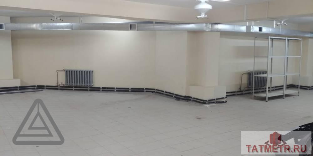 Аренда / Коммерческая / Warehouse, Казань, улица Космонавтов, 31 000 Сдается помещение 43.5 квм по адресу: ул. Космонавтов 73 . В отличном состоянии : — Электричество — Охрана — Есть... - 1