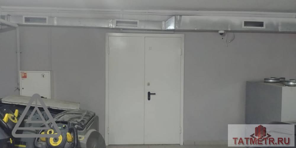 Аренда / Коммерческая / Warehouse, Казань, улица Космонавтов, 31 000 Сдается помещение 43.5 квм по адресу: ул. Космонавтов 73 . В отличном состоянии : — Электричество — Охрана — Есть... - 2