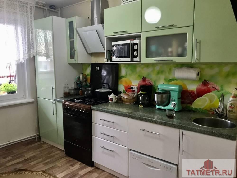 Продажа / Квартиры, Чистополь, Г.Тукая улица, 3 600 000 Продается трехкомнатная квартира, 60 кв.м, 1 этаж, Центр (ул.Тукая). Квартира в хорошем состоянии, комнаты...