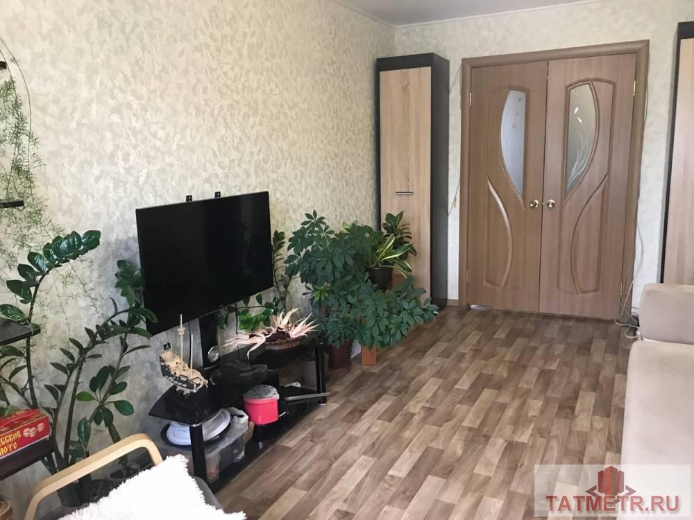 Продается трехкомнатная квартира, 60 кв.м, 1 этаж, Центр (ул.Тукая). Квартира в хорошем состоянии, комнаты... - 2