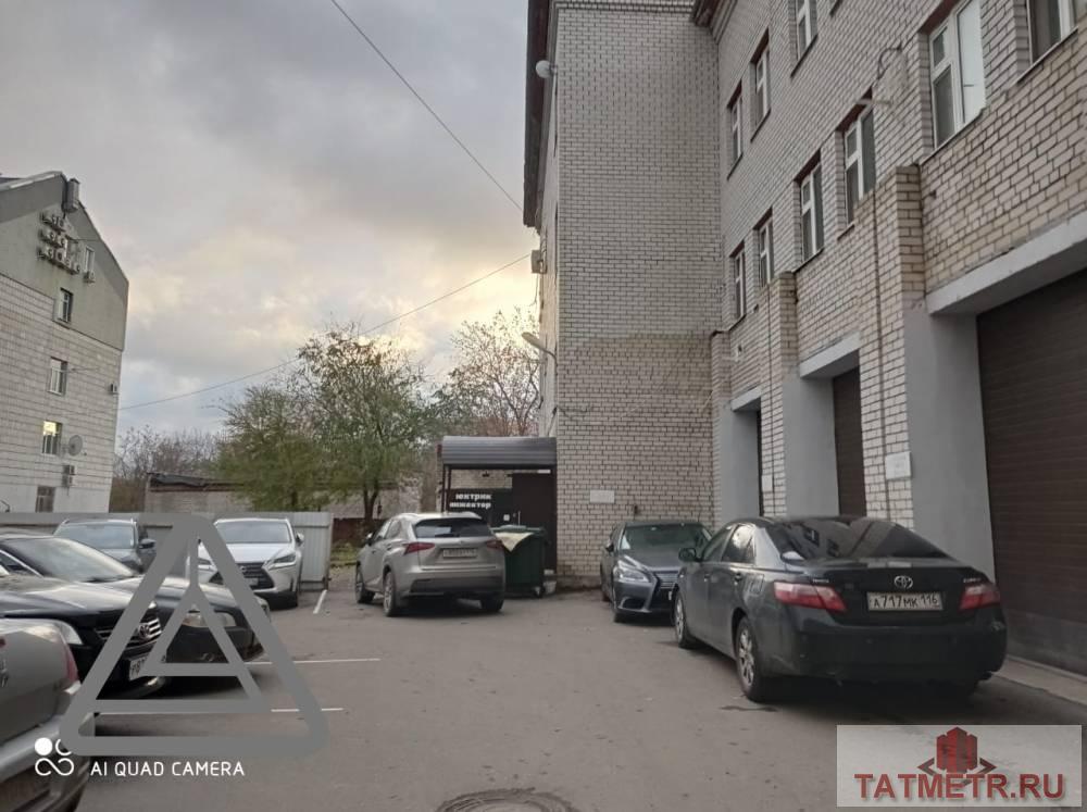 Коммерческая / Аренда / Офисы, Казань, улица Вишневского, 170 000 Сдается помещение в 4-х этажном здание на 3 этаже площадью 260 кв.м адрес Вишневского 26 В В помещении: — Телефон —... - 19