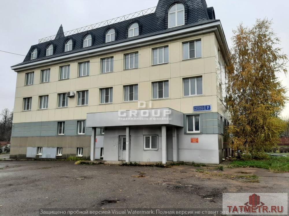 Продажа / Коммерческая / Business, Казань, улица Николая Ершова, 160 000 000 Продаю отдельно стоящее здание в центре Казани. Суперлокация на пересечении улиц Ершова и Вишневского на выезде с... - 1