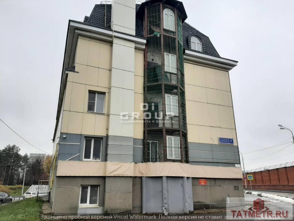 Продажа / Коммерческая / Business, Казань, улица Николая Ершова, 160 000 000 Продаю отдельно стоящее здание в центре Казани. Суперлокация на пересечении улиц Ершова и Вишневского на выезде с... - 2