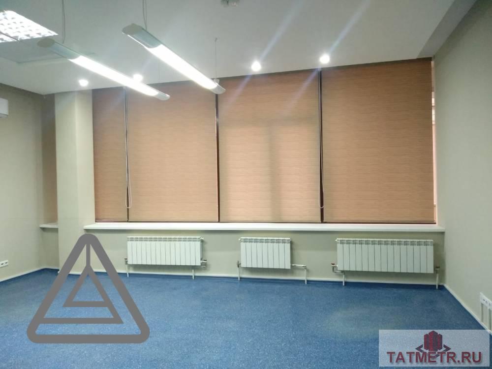 Коммерческая / Аренда / Офисы, Казань, улица Тази Гиззата, 32 900 Сдается помещение с окном 32.9 кв.м в бизнес центре по адресу: ул. Тази Гизата, 6/31. В помещении: — Интернет —...