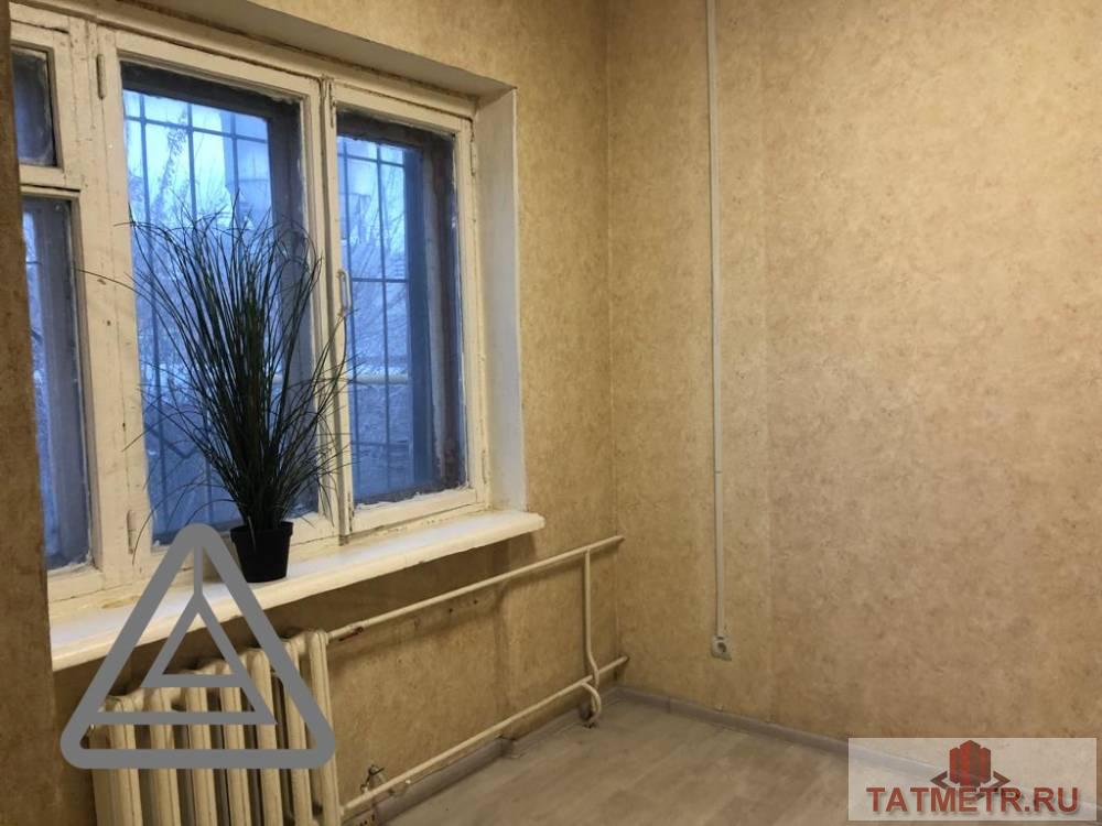 Коммерческая / Аренда / Офисы, Казань, Гвардейская улица, 18 000 Сдается офисное помещение по адресу Гвардейская 46 а В помещении: — Электричество — Отопление — Охрана — вытяжная...