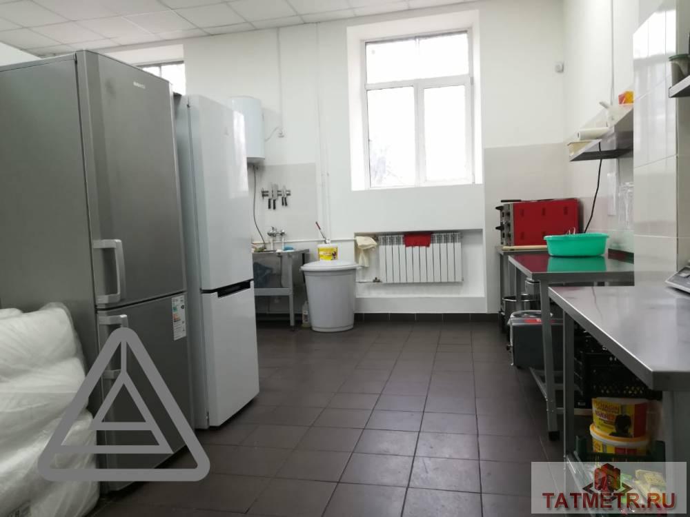 Аренда / Коммерческая / Public catering, Казань, улица Декабристов, 85 000 Сдается помещение под общепит по адресу Декабристов 187. Призведен ремонт, заезжай и работай! В помещении: —... - 8