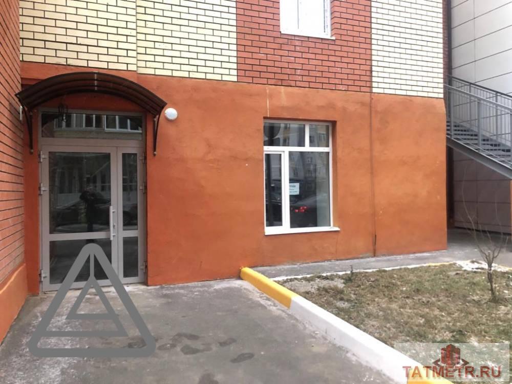 Аренда / Коммерческая / Free purpose, Казань, улица Ноксинский Спуск, 92 400 Сдается помещение свободного назначения с новым ремонтом по адресу: Ноксинский спуск 4 к3 на первой линии в центре...