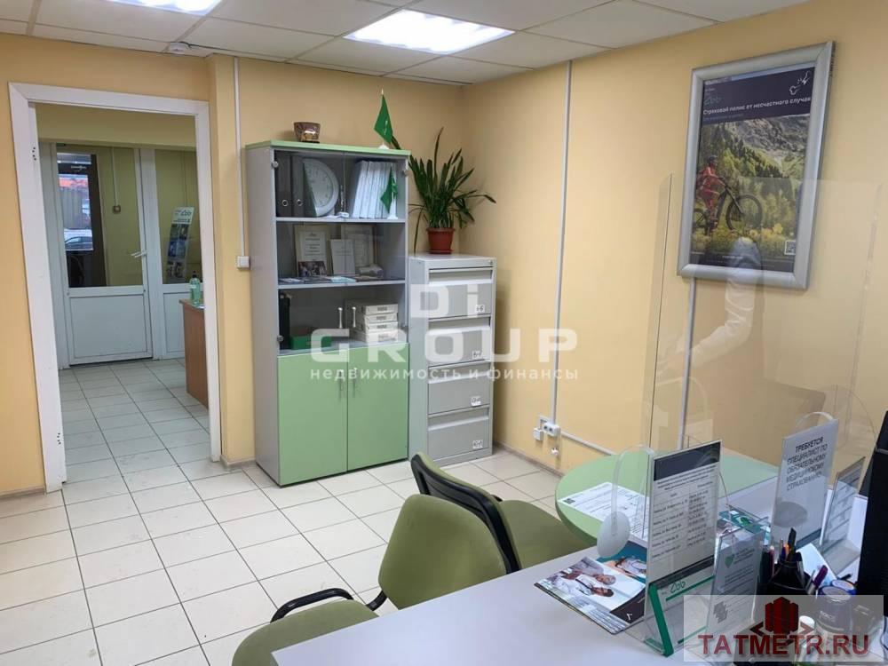 Коммерческая / Аренда / Офисы, Казань, улица Маршала Чуйкова, 75 000 Сдается офисное помещение ( 70 квм) на первом этаже первой линии. Помещение находится в шаговой доступности от...