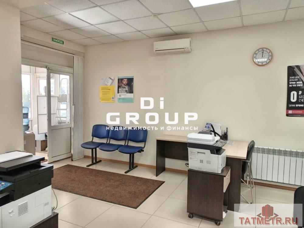 Продажа / Коммерческая / Office, Казань, улица Маршала Чуйкова, 15 000 000 Предлагается помещение на 1 этаже по ул.Чуйкова . Характеристики: — нежилое здание; — развитая инфраструктура; —... - 1