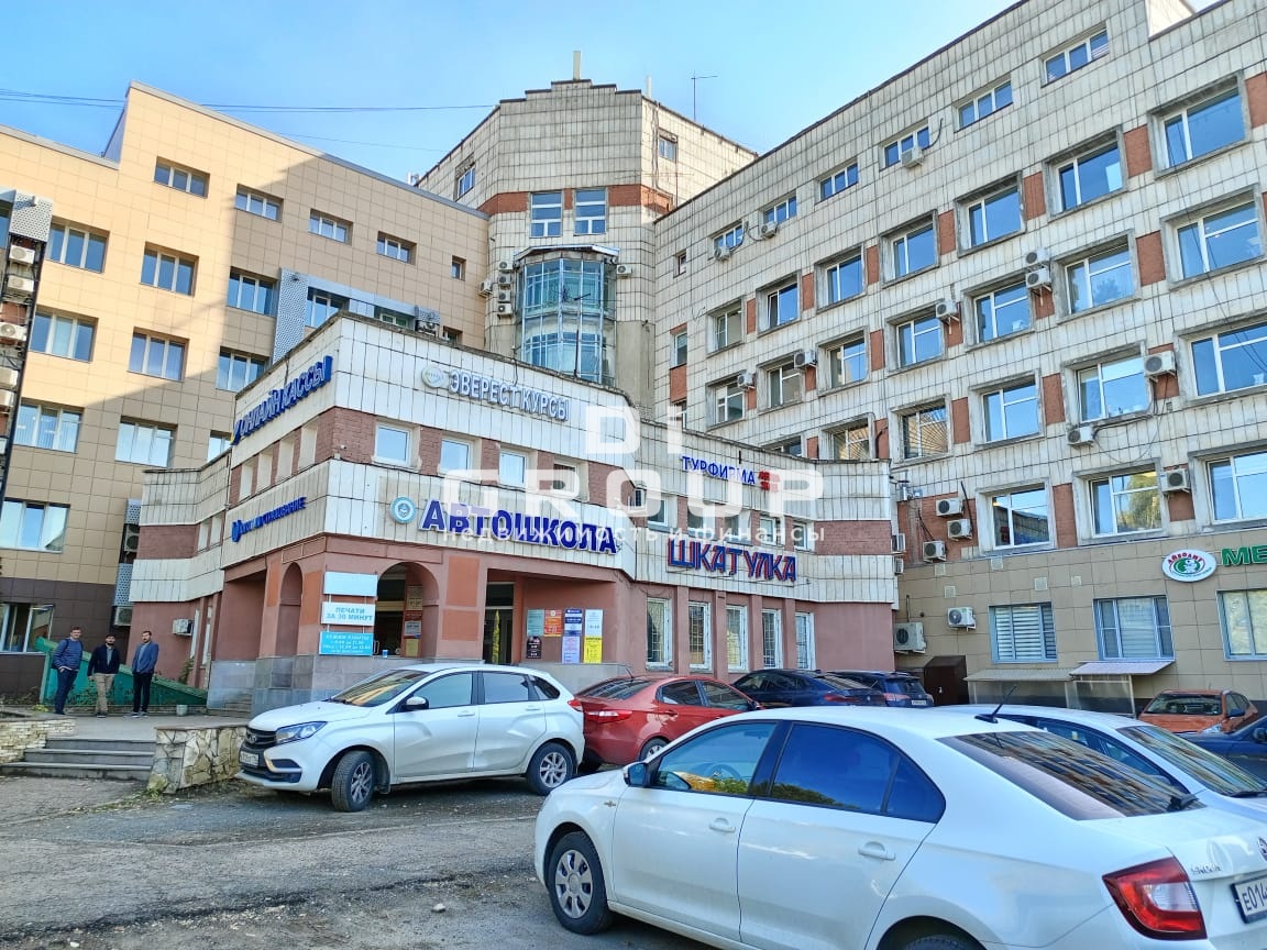 Коммерческая / Аренда / Офисы, Казань, улица Маршала Чуйкова, 54 000 Предлагается офис на 7 этаже по у.Чуйкова . Характеристики: — нежилое здание; — развитая инфраструктура; — остановка... - 2