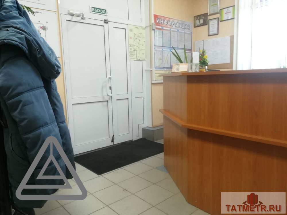 Аренда / Коммерческая / Free purpose, Казань, Проспект Победы, 30 400 Сдается офисное помещение по адресу Проспект Победы 78.подходит под кабинет мастера депиляции, наращивания ресниц... - 9