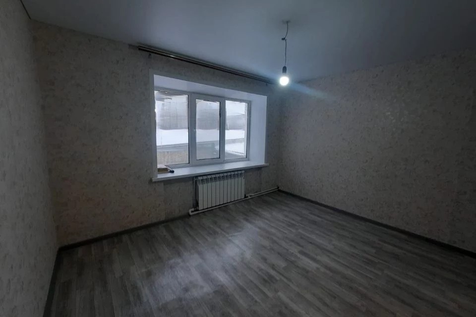 Продажа / Квартиры, Зеленодольск, Заикина улица, 1 279 000 Продается однокомнатная квартира в г. Зеленодольск. Квартира расположена на среднем этаже. Квартира с ремонтом:...