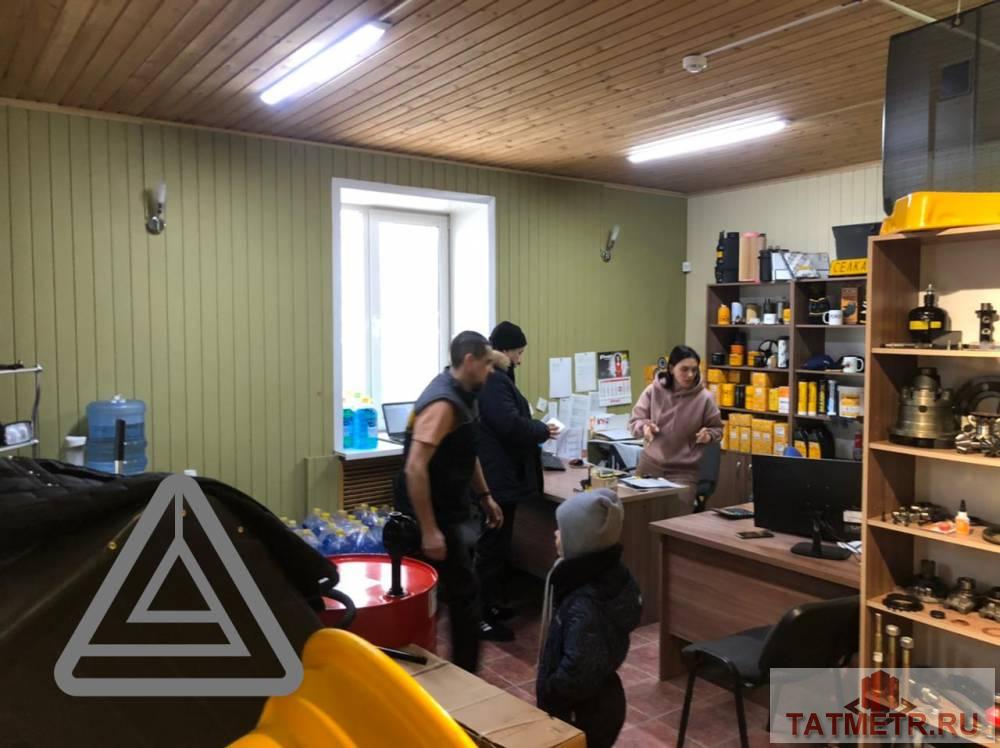 Коммерческая / Аренда / Торговые помещения, Казань, Горьковское шоссе, 25 805 Сдам торговое помещение по адресу Горьковское шоссе, 47. — 39,7 кв.м — 1 этаж — 1 линия — огромный автомобильный... - 8