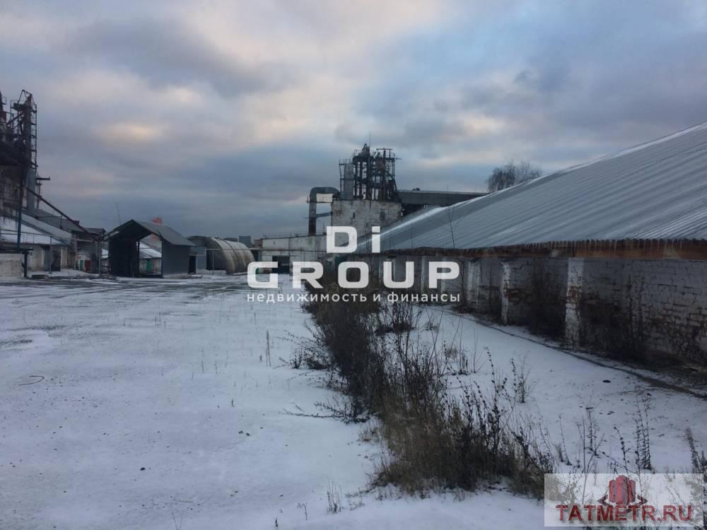 Аренда / Коммерческая / Warehouse, Казань, Хлебозаводская улица, 300 000 Сдаю в аренду неотапливаемый склад с ж/д веткой на ул. Хлебозаводская 7, площадью от 200 м2 до 10 тыс. м2. Размеры... - 3
