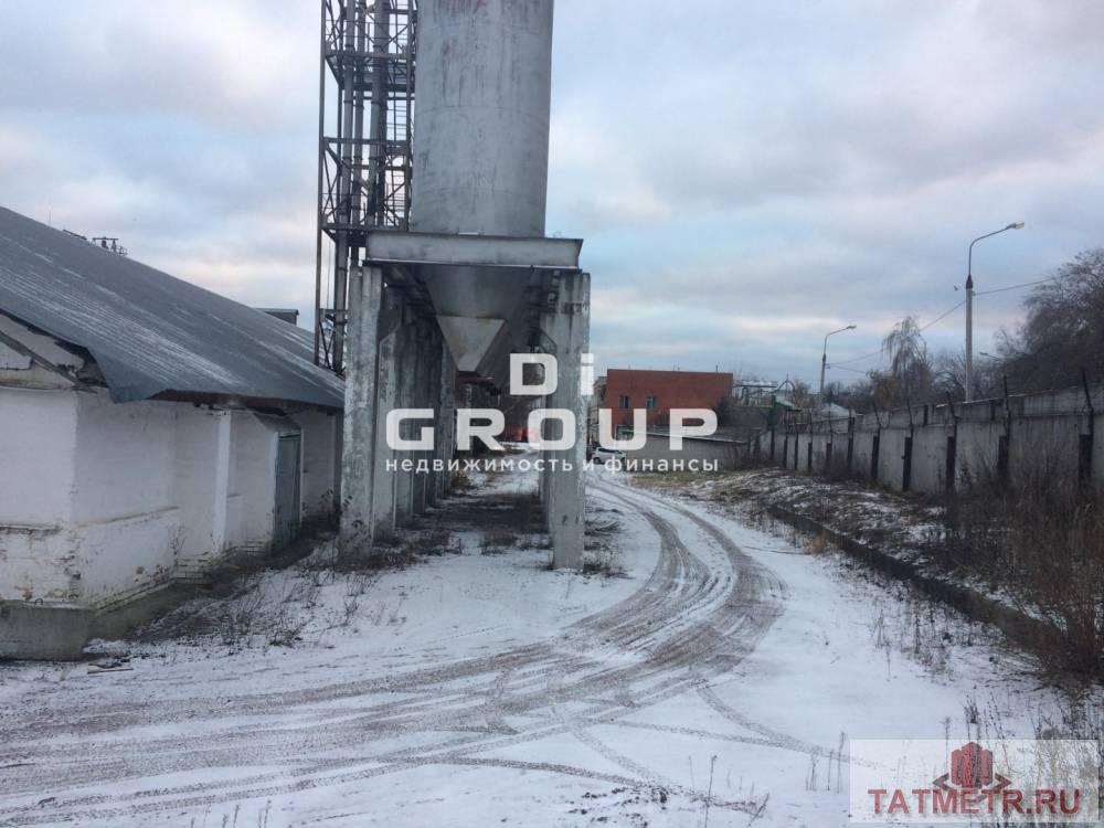 Аренда / Коммерческая / Warehouse, Казань, Хлебозаводская улица, 300 000 Сдаю в аренду неотапливаемый склад с ж/д веткой на ул. Хлебозаводская 7, площадью от 200 м2 до 10 тыс. м2. Размеры... - 8