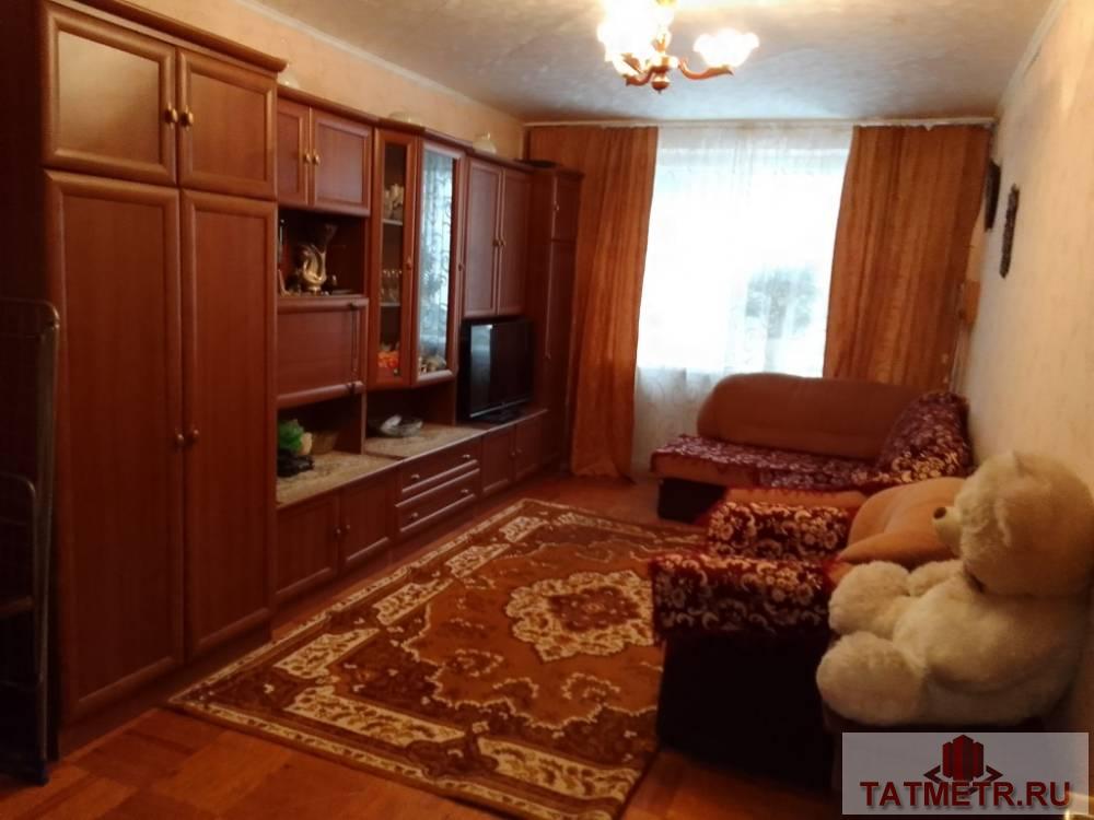 Продается отличная квартира в центре г. Зеленодольска. Квартира светлая, уютная, теплая. Комнаты раздельные, между...