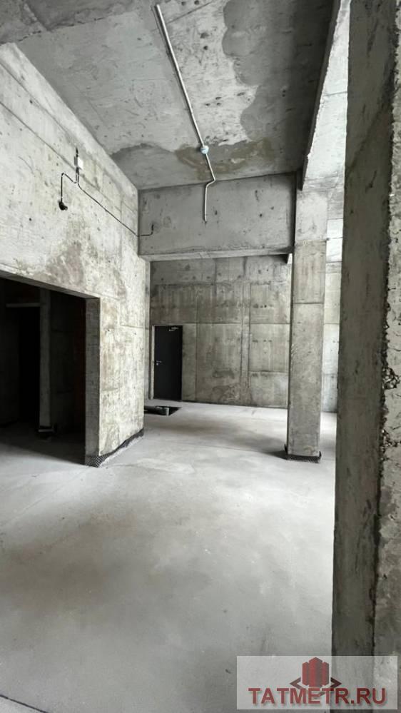 Продажа / Коммерческая / Office, Казань, улица Александра Курынова, 25 325 000 Продается помещение свободного назначения 111.3 кв м в ЖК Светлая долина . 1 линия, 1 этаж жилого многоэтажного дома,... - 10