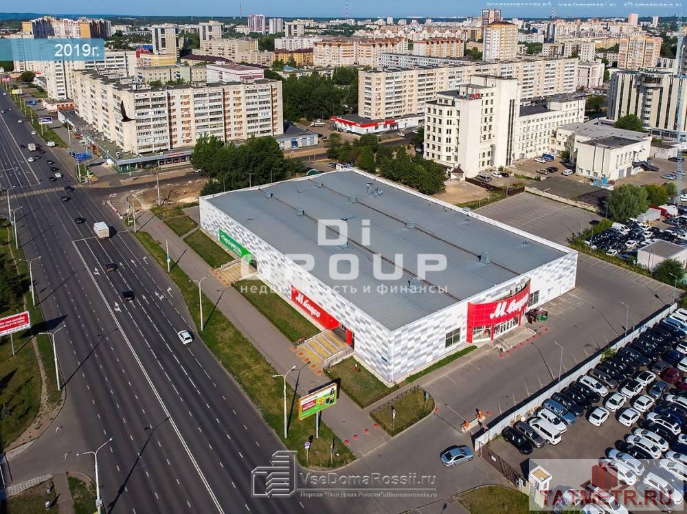 Аренда / Коммерческая / Free purpose, Казань, улица Декабристов, 680 000 Сдам помещение на самом большом трафике в г. Казани под универмаг, автосалон, магазин фермерских продуктов,... - 1