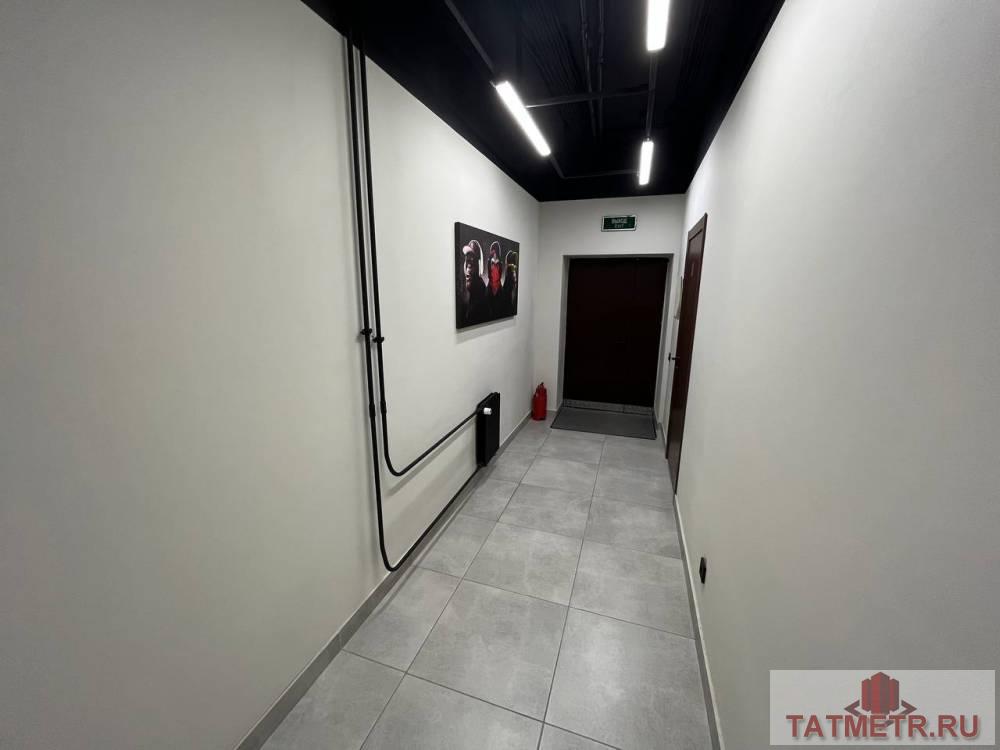 Продажа / Коммерческая / Office, Казань, 27 499 000 Продается офис по адресу Г.Кариева д.6, ЖК ХХI век. основные характеристики: — 3 входа (два с первой линии, один со... - 11