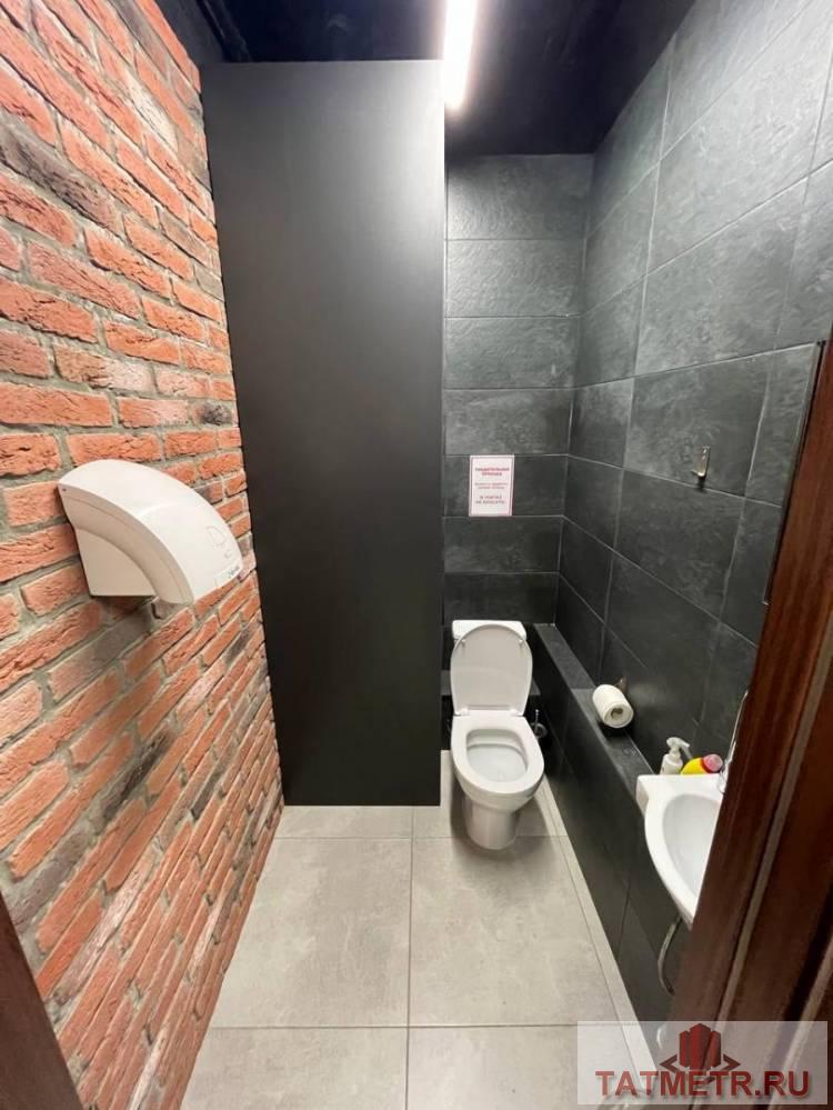 Продажа / Коммерческая / Office, Казань, 27 499 000 Продается офис по адресу Г.Кариева д.6, ЖК ХХI век. основные характеристики: — 3 входа (два с первой линии, один со... - 20