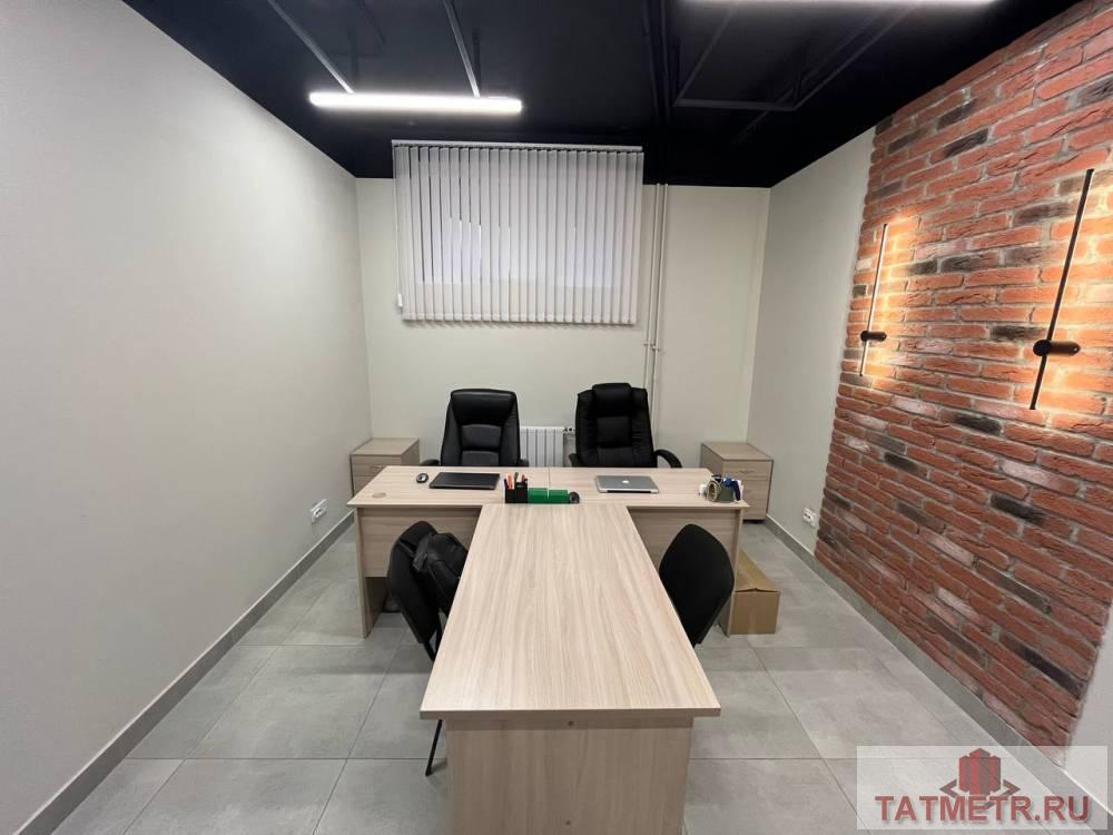 Продажа / Коммерческая / Office, Казань, 27 499 000 Продается офис по адресу Г.Кариева д.6, ЖК ХХI век. основные характеристики: — 3 входа (два с первой линии, один со... - 3