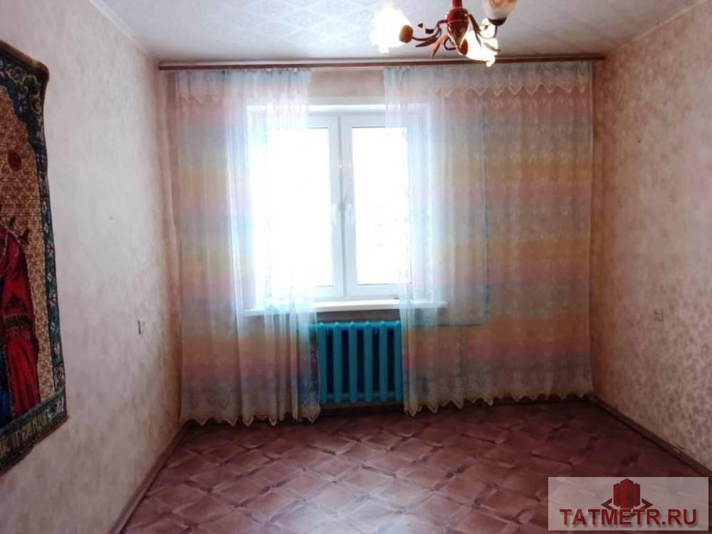 Продажа / Квартиры, Волжск, Юбилейная улица, 2 600 000 Продается двухкомнатная квартира в отличном районе г. Волжск. Комнаты просторные, раздельные, уютные в отличном... - 2