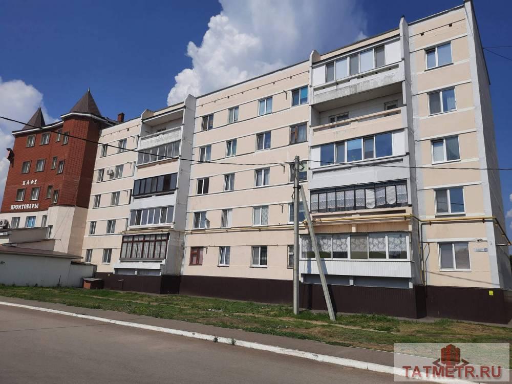 Продажа / Квартиры, поселок городского типа Уруссу, Альберта Шамкина улица, 893 760 ПАО Сбербанк реализует имущество: Объект (ID I5854213) : 1-комнатная квартира общей площадью 44.00 кв.м. Дом...