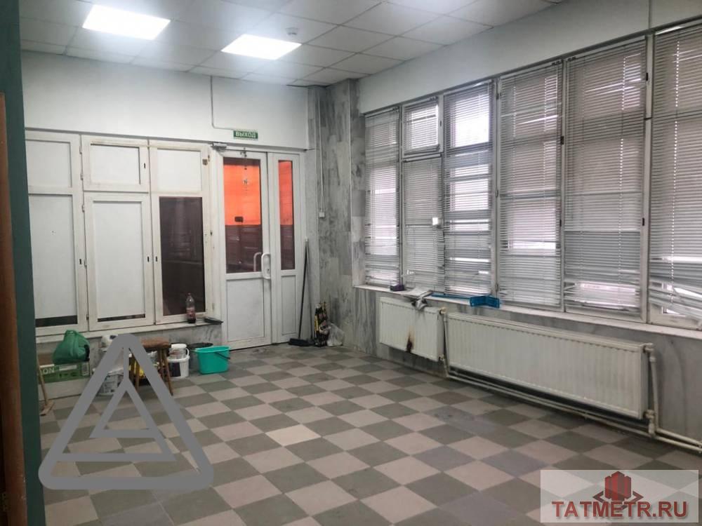 Аренда / Коммерческая / Free purpose, Казань, улица Хусаина Мавлютова, 60 000 Сдается о помещение по адресу : Мавлютова 8/20 , находящееся на первой линии В помещении: Электричество Отопление... - 9