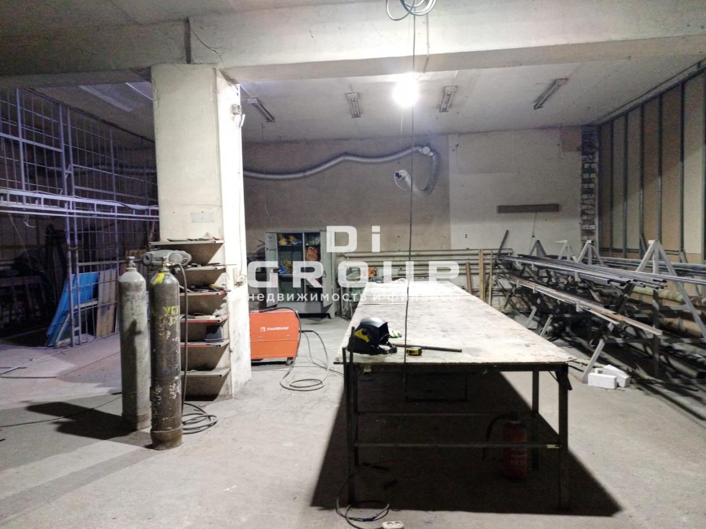 Аренда / Коммерческая / Warehouse, Казань, улица Меховщиков, 113 300 На ул. Меховщиков предлагается помещение теплое. Характеристики: — 1 этаж; — Доступ 24/7; — своя парковка; — под... - 4