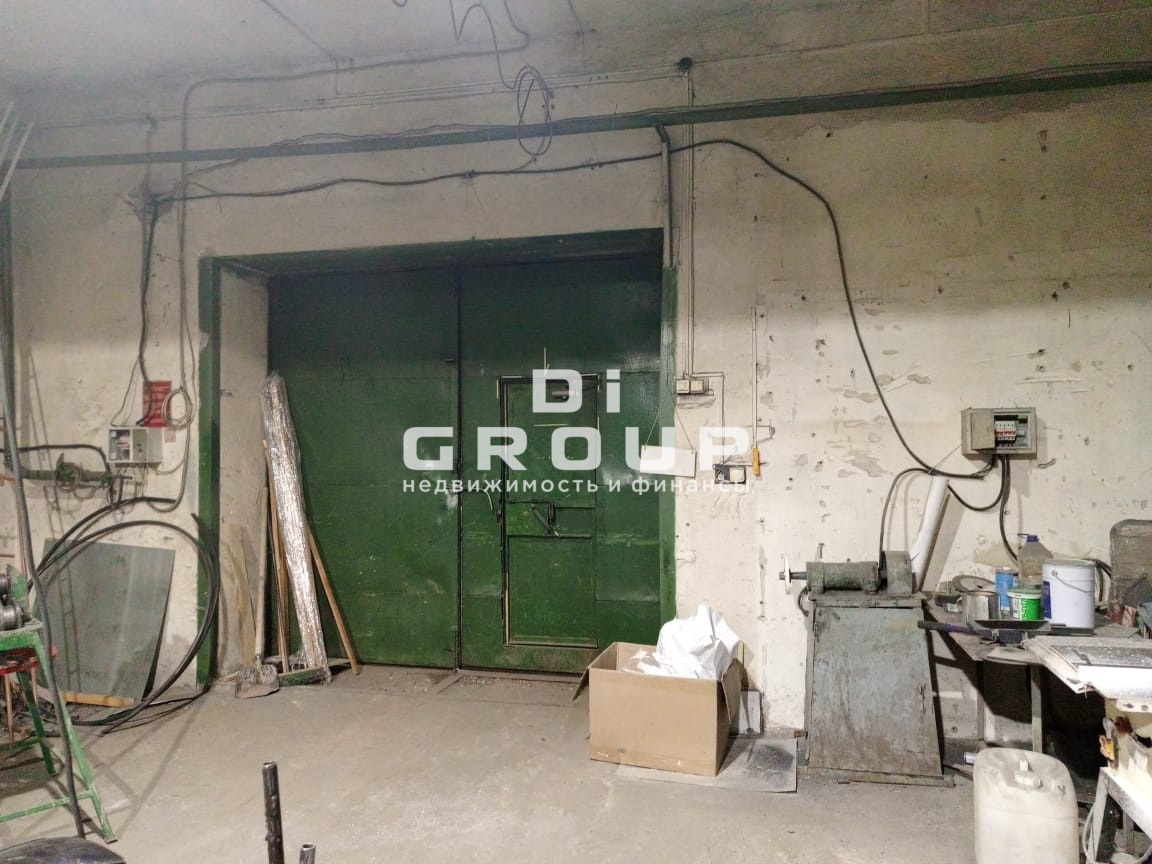 Аренда / Коммерческая / Warehouse, Казань, улица Меховщиков, 113 300 На ул. Меховщиков предлагается помещение теплое. Характеристики: — 1 этаж; — Доступ 24/7; — своя парковка; — под... - 9
