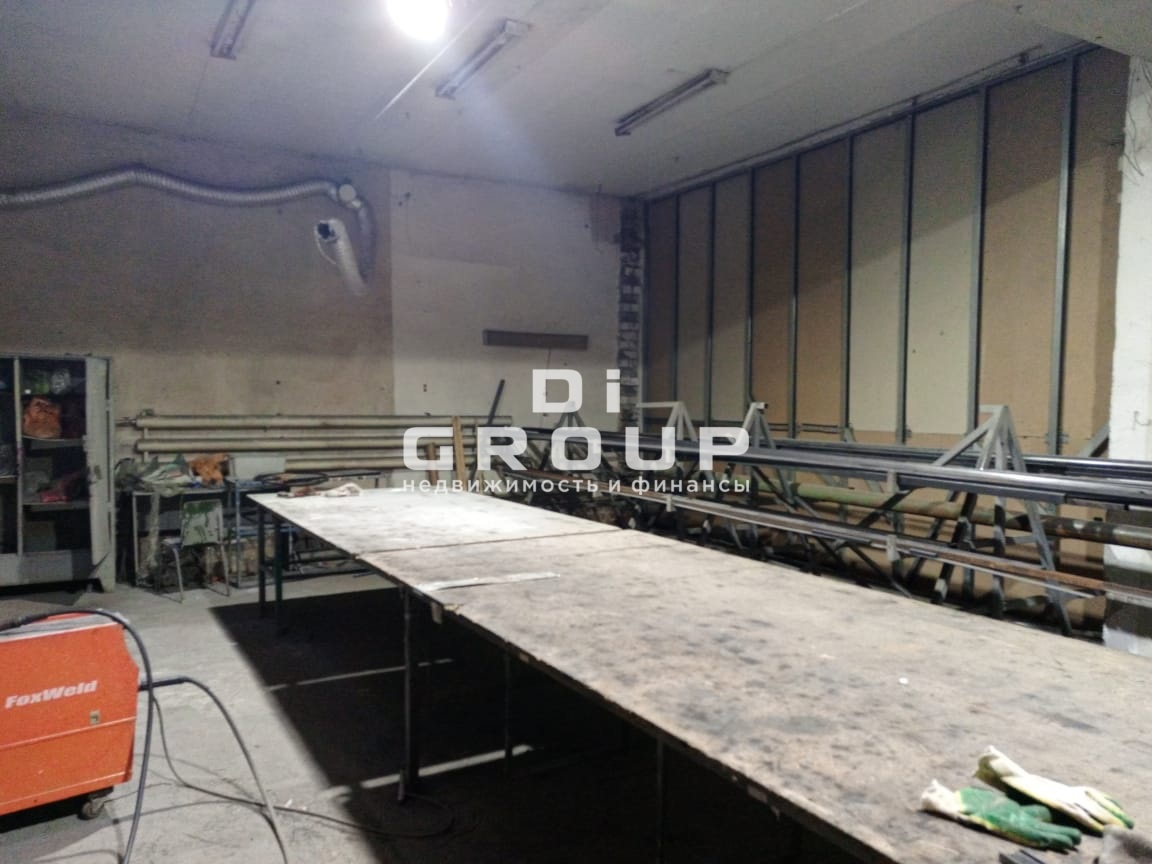 Аренда / Коммерческая / Warehouse, Казань, улица Меховщиков, 52 920 На ул. Меховщиков предлагается помещение теплое. Характеристики: — 1 этаж; — Доступ 24/7; — своя парковка; — под... - 4