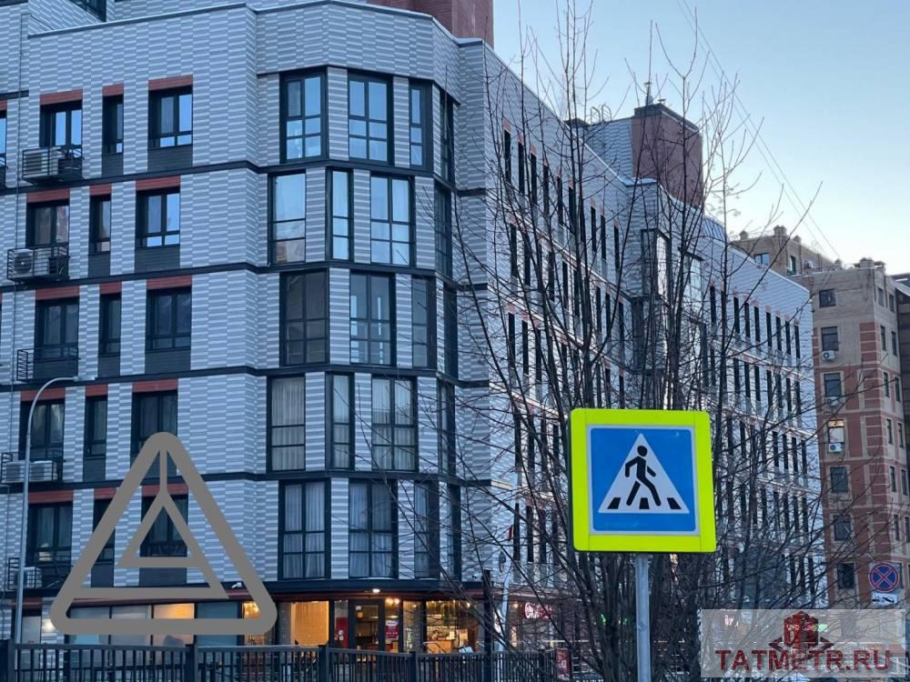Аренда / Коммерческая / Free purpose, Казань, улица Калинина, 90 000 Сдается помещение по адресу Калинина 32. В отличном состоянии. Ранее было кафе, все что в помещении остается : барная...