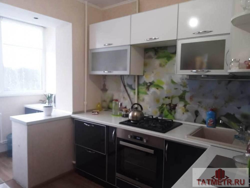 Продажа / Квартиры, Волжск, 107 Бригады улица, 2 200 000 Продается однокомнатная квартира с застекленной лоджией в замечательном районе г. Волжск. Квартира уютная, светлая... - 2