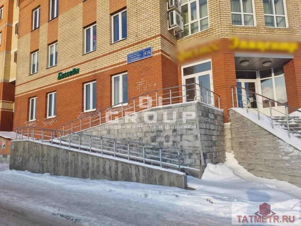 Коммерческая / Аренда / Офисы, Казань, улица Маршала Чуйкова, 150 000 Сдается третий этаж отдельно стоящего трех этажного здания на первой линии. Кабинетная нарезка . Большая парковка. 10... - 2