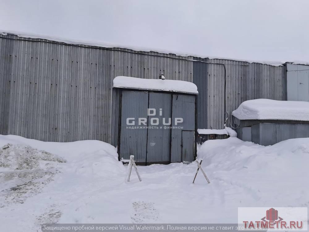 Аренда / Коммерческая / Warehouse, Казань, Химическая улица, 90 000 Сдается неотапливаемый склад на ул. Химическая. Площадь 450 кв.м. Высота потолков 6 м, транспортные ворота 3 шт.,... - 2