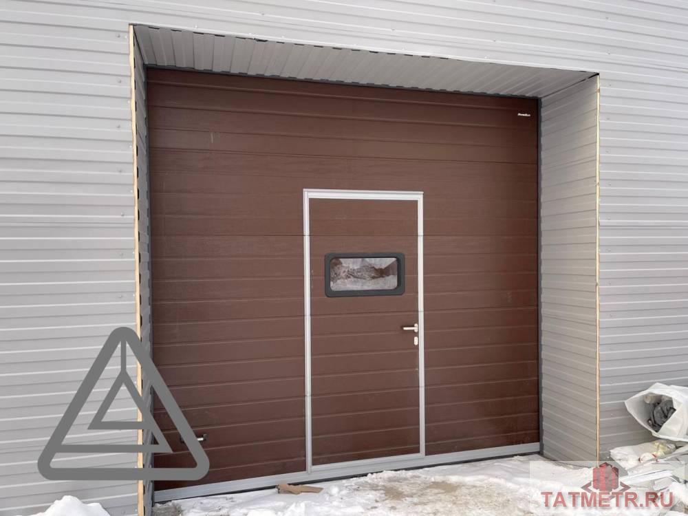Аренда / Коммерческая / Auto repair, Казань, улица Космонавтов, 150 000 Сдается автосервис по адресу Космонавтов, 61А. В отличном состоянии. В помещении: — Три бокса 9х4,5м —... - 2