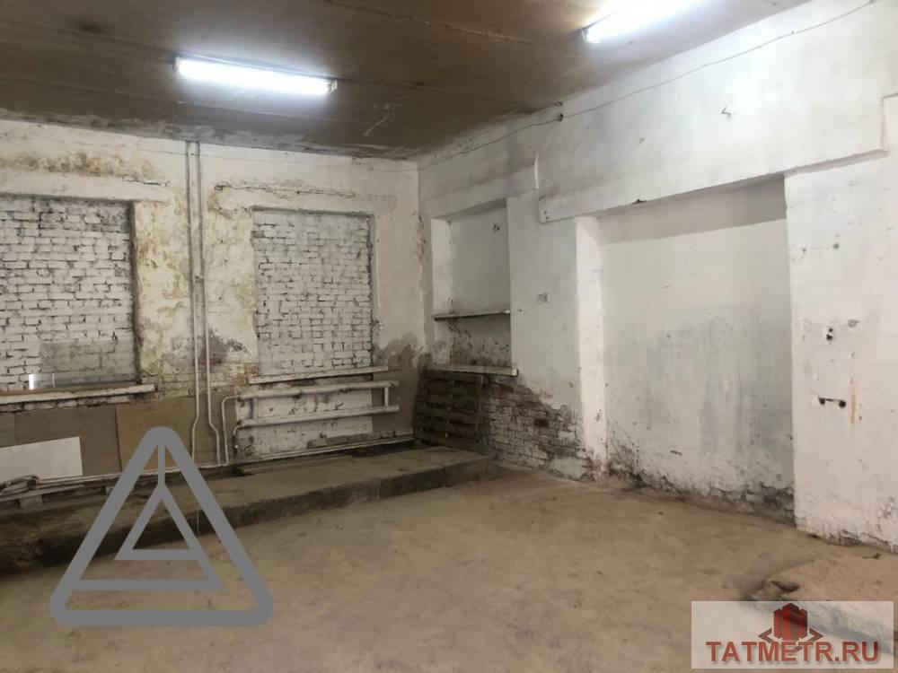 Аренда / Коммерческая / Warehouse, Казань, Гвардейская улица, 23 000 Сдается теплое складское помещение по адресу Гвардейская 46 а В помещении: — Электричество — Отопление — Охрана —... - 1