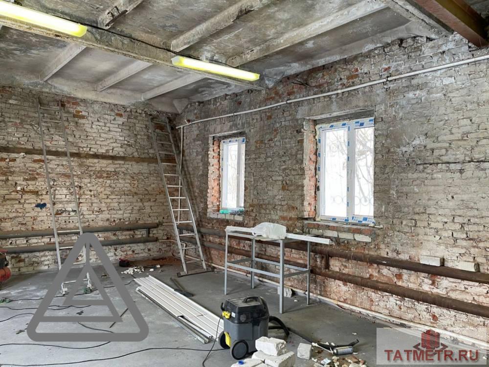 Аренда / Коммерческая / Warehouse, Казань, Воскресенская улица, 17 500 Сдается помещение по адресу Воскресенская 20. Помещение требует ремонта . В помещении: — Электричество — Отопление —... - 2