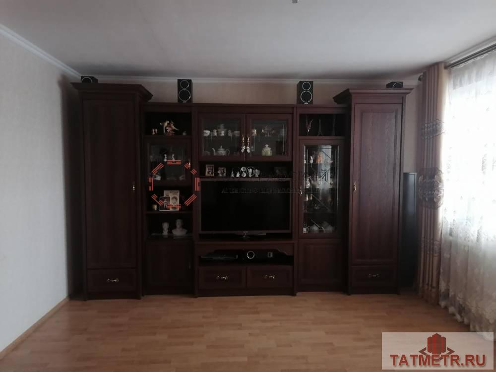 Продажа / Квартиры, Казань, улица Серова, 9 749 000 Продается прекрасная 3-х комнатная квартира в Московском районе г. Казани на 8-м этаже 10-этажного дома. Общая... - 2
