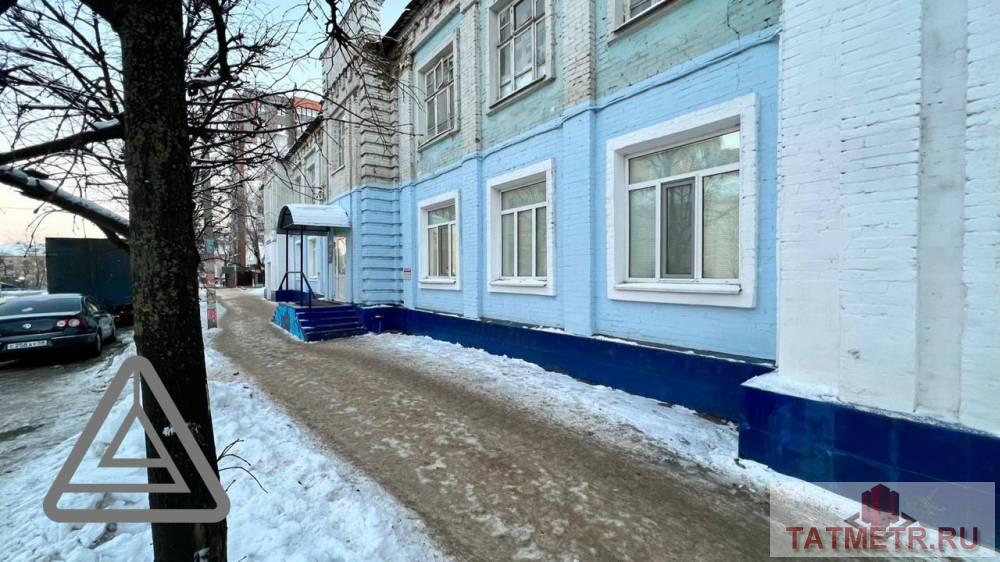 Аренда / Коммерческая / Free purpose, Казань, улица Максимова, 75 000 Сдается помещение свободного 107.8 кв.м по адресу Максимова 41. В хорошем состоянии. В помещении: — Электричество —... - 17