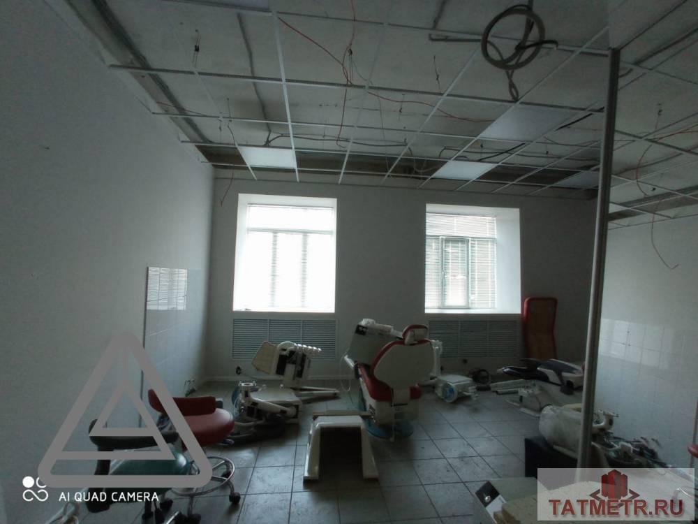 Аренда / Коммерческая / Free purpose, Казань, улица Максимова, 75 000 Сдается помещение свободного 107.8 кв.м по адресу Максимова 41. В хорошем состоянии. В помещении: — Электричество —... - 7