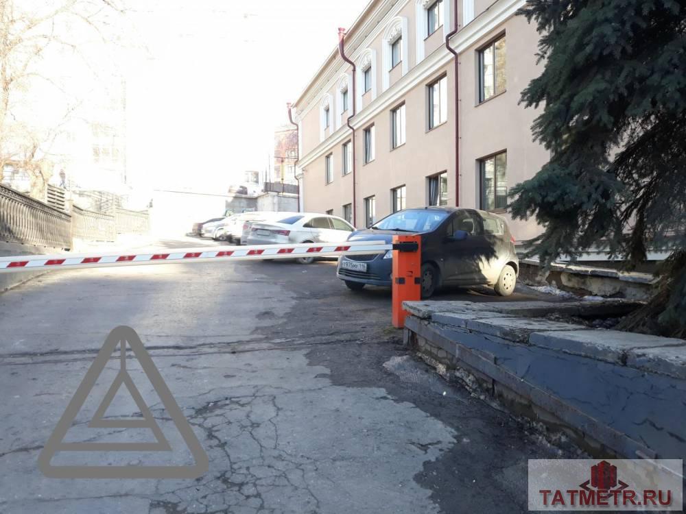 Коммерческая / Аренда / Офисы, Казань, улица Пушкина, 70 200 Сдается офисное помещение по адресу г. Казань, ул. Пушкина, д. 30 . В отличном состоянии. В помещении: — Телефон —... - 8