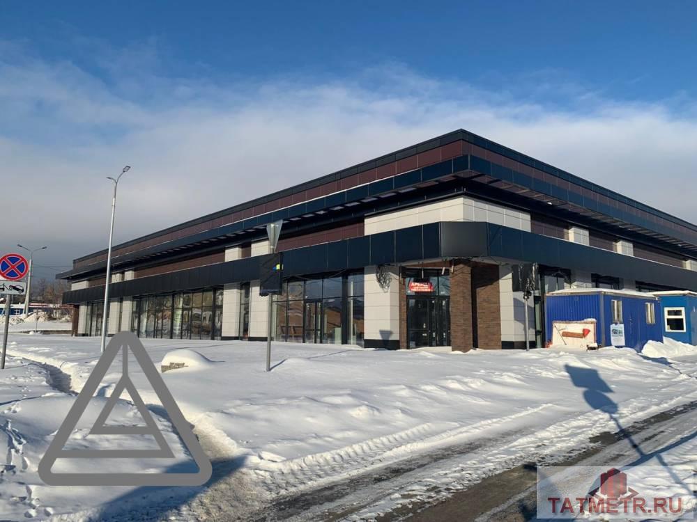 Продажа / Коммерческая / Retail, Казань, улица Дементьева, 6 825 000 Продается 35 кв.м в новом ТЦ «Взлетный» на первой линии по улице Дементьева, 72Б. • 1 линия по ул. Дементьева; •... - 2