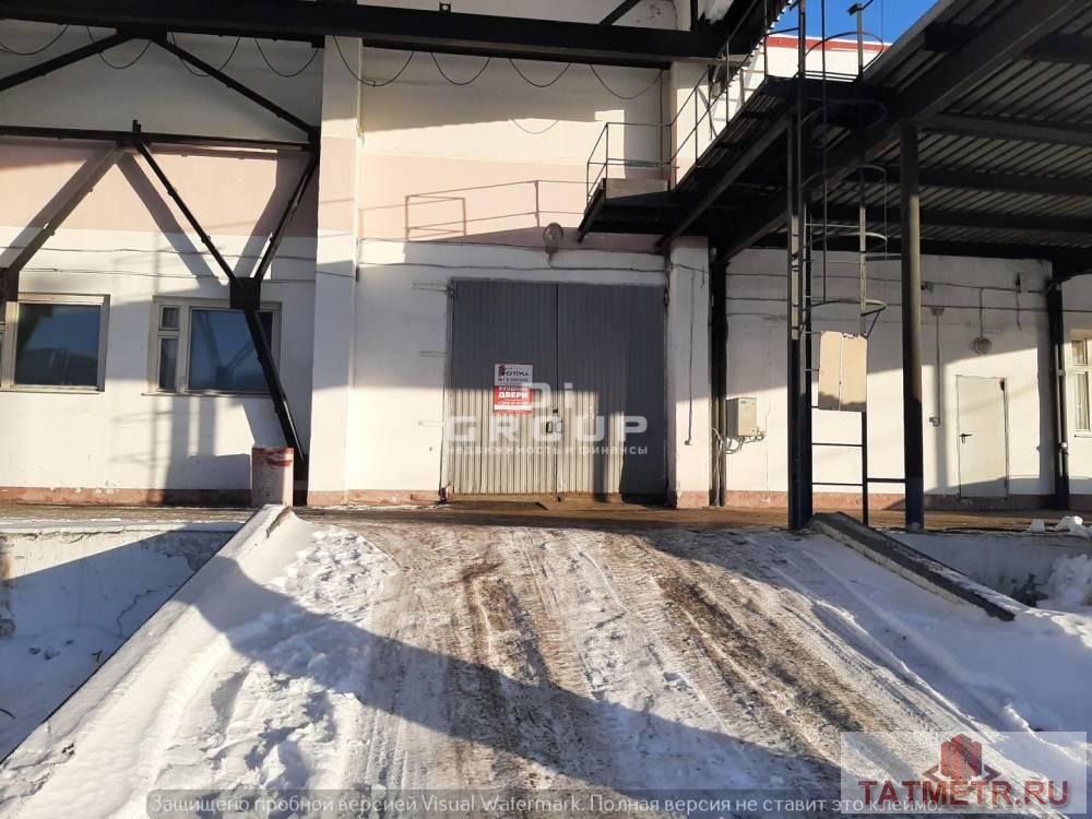 Аренда / Коммерческая / Warehouse, Казань, Техническая улица, 235 000 Сдам в аренду теплый склад в Приволжском районе. Площадь 871 кв.м., крытый пандус. Высота потолков 6 м, бетонные... - 3
