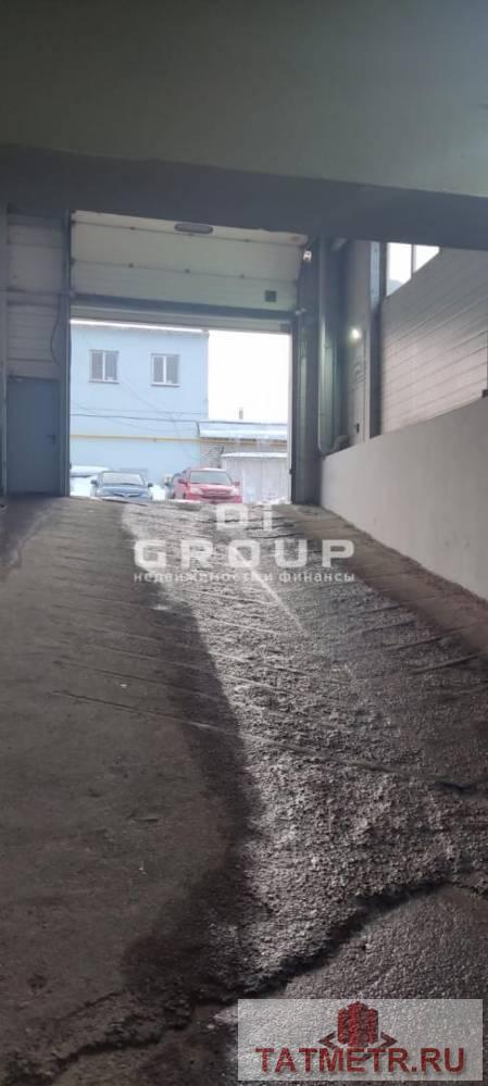 Аренда / Коммерческая / Warehouse, Казань, улица Космонавтов, 42 250 Сдается помещение 65 кв м (8*8). Цокольный этаж, 2 входа: через здание и заезд/выезд на улицу через ворота для... - 3