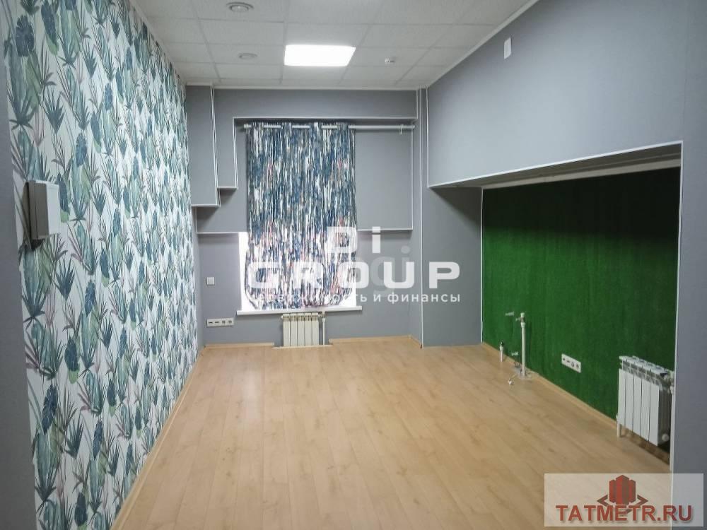 Продажа / Коммерческая / Office, Казань, улица Карбышева, 23 000 000 Продается помещение свободного назначения по улице Карбышева. ТОРГ уместен. Характеристики: — площадь 236,2 кв м (1... - 2