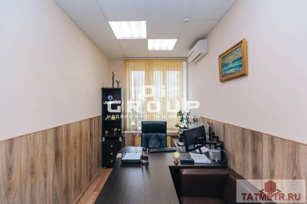 Продажа / Коммерческая / Office, Казань, улица Родины, 7 200 000 Продается помещение свободного назначения (офис) в Советском районе на улице Родины. На четвертом этаже нежилого... - 4
