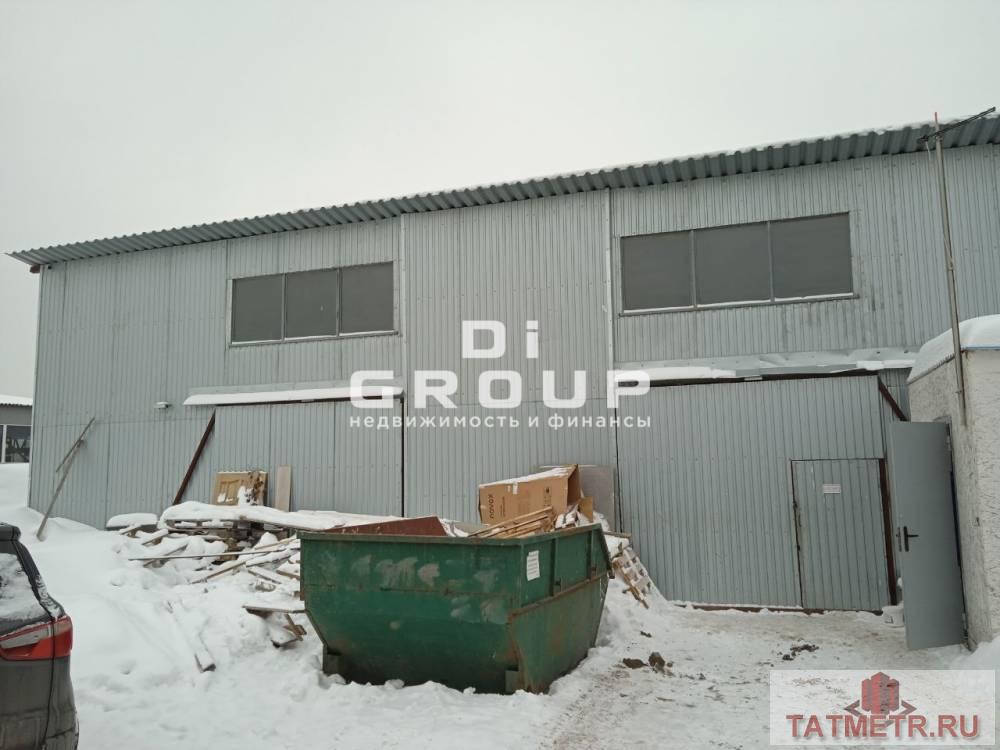 Аренда / Коммерческая / Warehouse, Казань, Бухарская улица, 39 000 Сдается в аренду холодный склад общей площадью 130 кв м. Имеются двое больших ворот. Открытая площадка около склада....